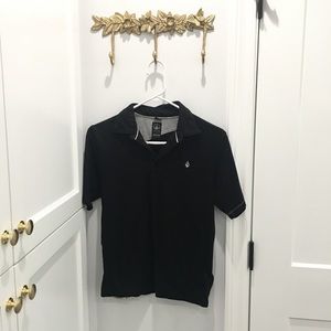 Boys black Shirt short sleeves with logo like new